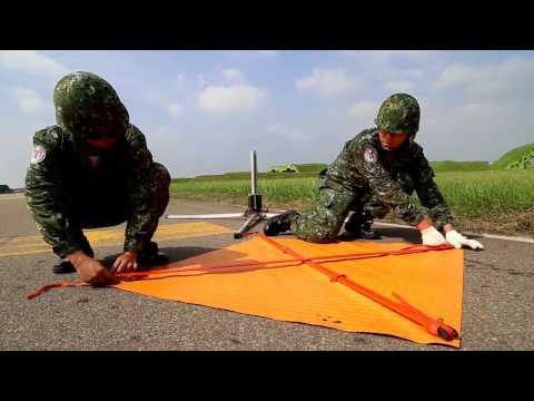 無畏中機繞台「常態化」 空軍公佈戰機短場起降影片(國防部提供) - 無畏中機繞台「常態化」 空軍公佈戰機短場起降影片(國防部提供)