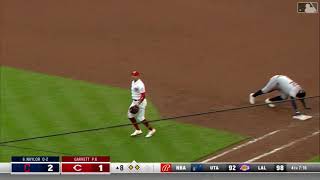 Reds turn a crazy triple play