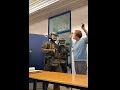 Polizei stürmt Schule (Amokalarm)