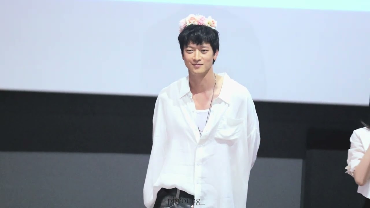 220619 강동원 브로커 무대인사 @김포공항 롯데시네마 (화관 쓴 날..♡) [4K]