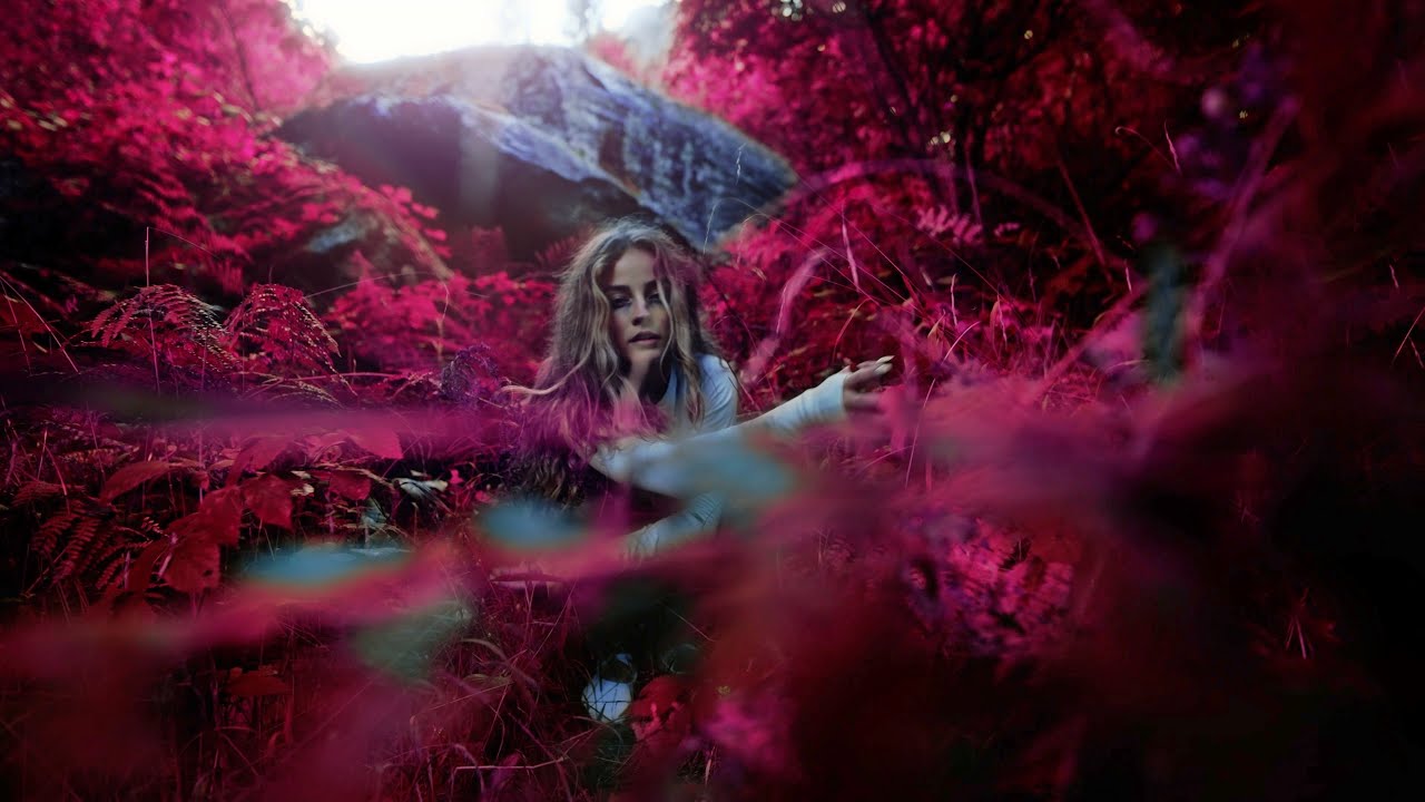 MultiVersa - Far Away (Official Video)