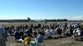 737-800 taking off at East London airport