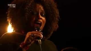 Video voorbeeld van "Dianne Reeves - Waiting In Vain (Live @ Lotos Jazz Festival 2014)"