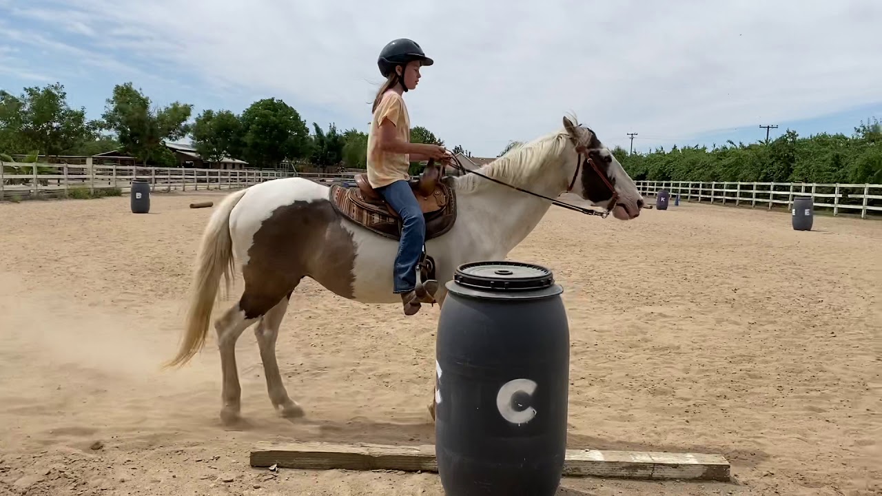 Kember Duncan (12yo) riding Chief YouTube