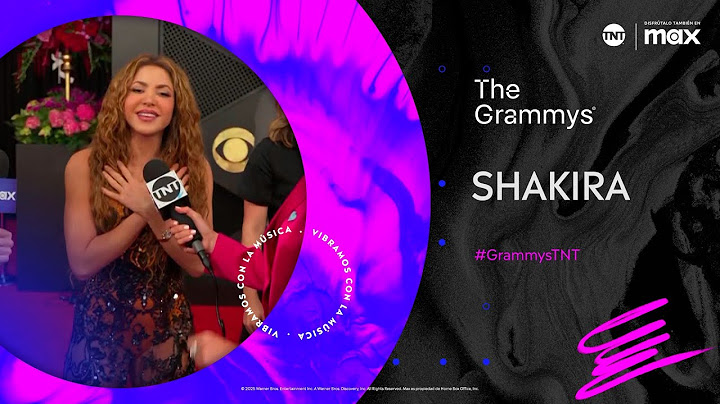 Shakira en la Alfombra Roja de los GRAMMYs® 2025