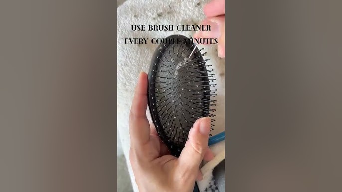 Hair brush cleaner solution 