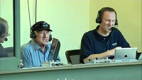 2012/06/05 Uecker joins the Cubs' broadcast
