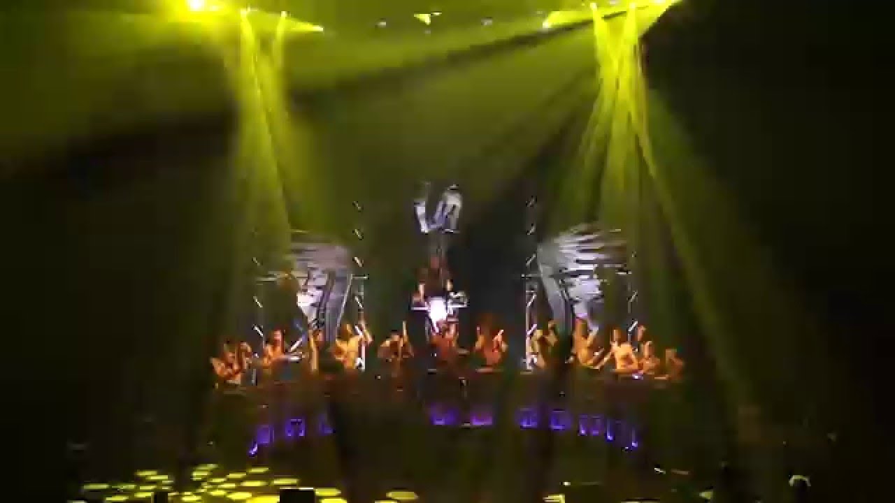 Watch LES TAMBOURS DU BRONX - ORIENT - MCNN 2015 on YouTube Watch LES TAMBOURS DU BRONX - ORIENT - MCNN 2015 on YouTube