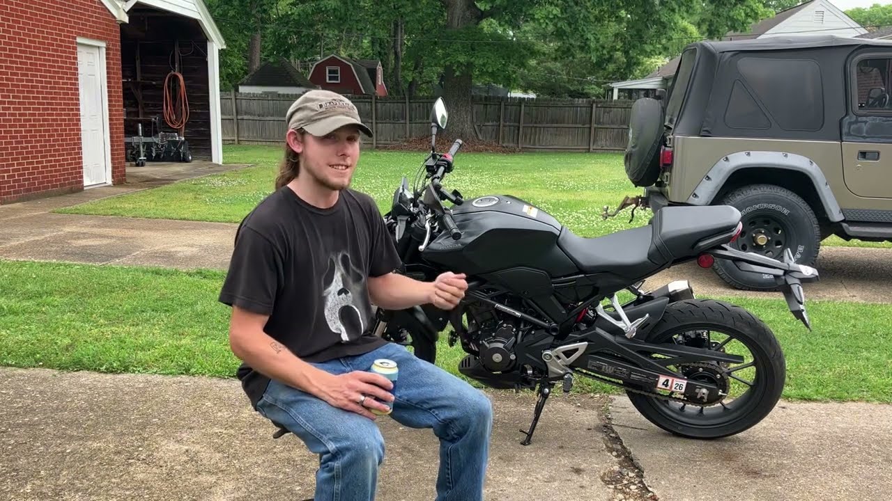 Мой новый CB300R 2025 года выпуска.