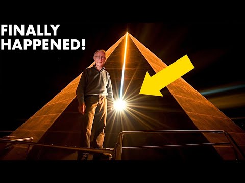 Graham Hancock’s Terrifying New Discovery On The Top Of The Pyramids!