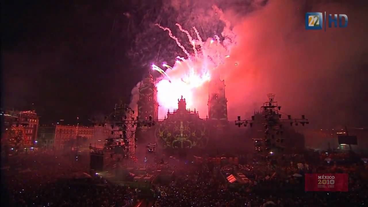 Bicentenario Independencia México - Espectáculo pirotécnico y multimedia en el zócalo HD