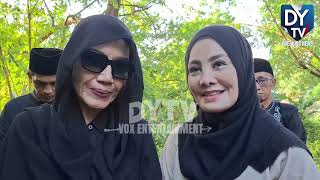 RITA SUGIARTO DAN CICI PARAMIDA BERDUKA ATAS MENINGGALNYA ISTRI PENYANYI DANGDUT MANSYUR S