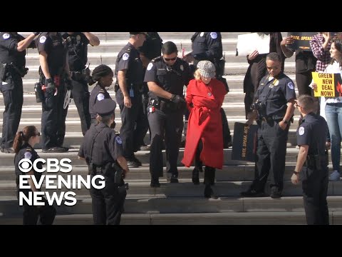 Jane Fonda arrested at climate change protest