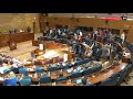 La oposición planta a Ayuso y al PP y abandona el pleno de la Asamblea de Madrid