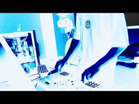 KAZR - Hard techno mix to WAKE YOU UP