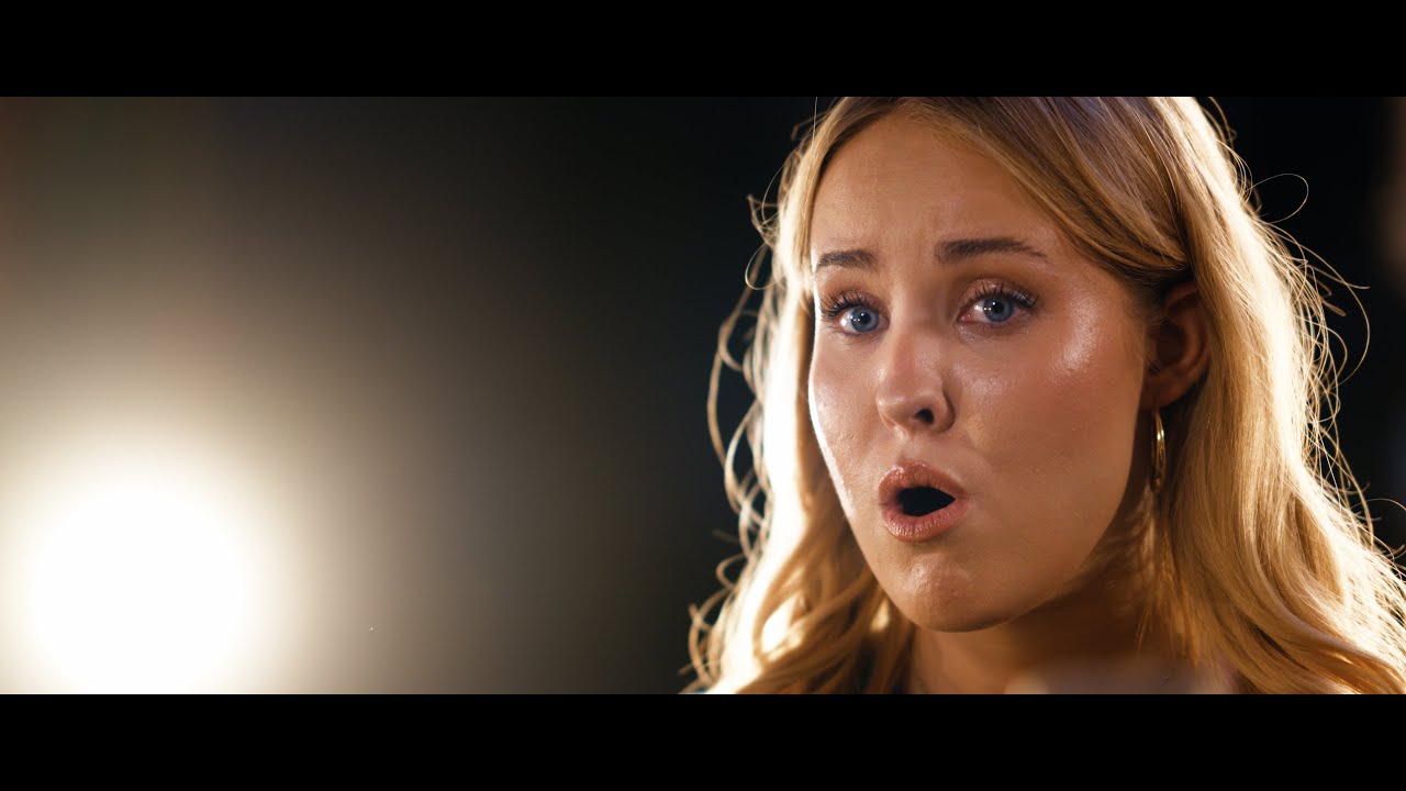 VOCES8: O Salutaris Hostia by Ēriks Ešenvalds