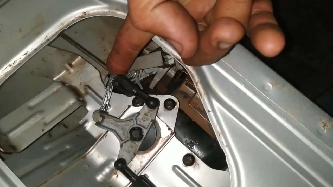 como trocar fechadura da tampa da caçamba da Saveiro