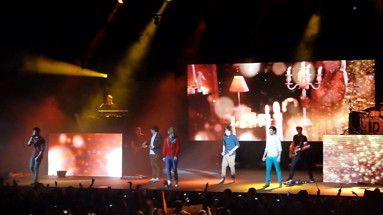 One Direction - What Makes You Beautiful