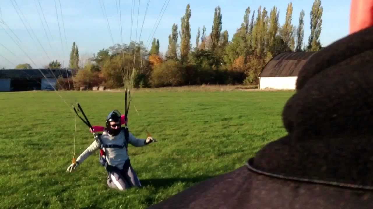Mateusz Stachurek - skok urodzinowy - nietypowe lądowanie...18.10.2012 r.
