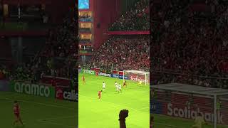 Helinho puso el primero desde los once pasos #toluca #futbol