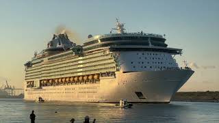 Cruise Ships Sounding Their Horn Leaving Port Canaveral + Horn Battles!