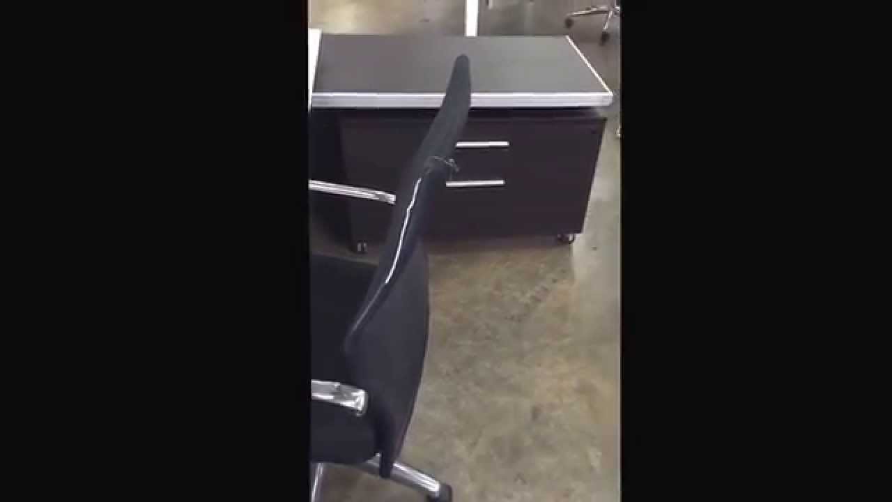 Miami's BEST Office Furniture Store in Miami!    www.OfficeFurniture4Sale.com