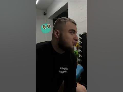 Когда увидел, как приседает фитоняшка😁 - YouTube