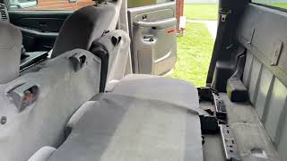 20042006 GMC/CHEVY Crew Cab Folding back seats