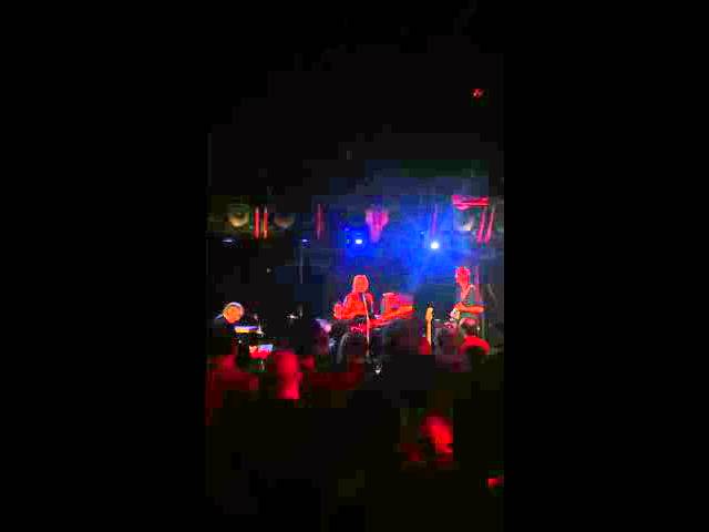 Sleduj Clementine - Sarah Jaffe at Dan's Silverleaf in Denton na YouTube Sleduj Clementine - Sarah Jaffe at Dan's Silverleaf in Denton na YouTube