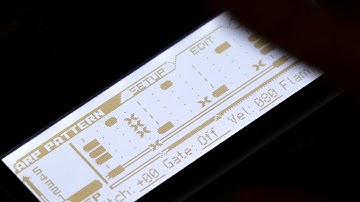 Korg Kross 2 Arpeggiator: FIRST Bass, Layer, Solo ARPEGGIO ! Three In One.