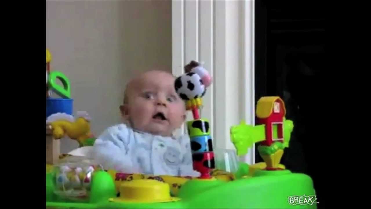 Baby Reacts to Dubstep - YouTube