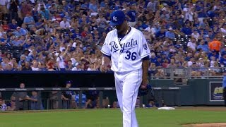 CLE@KC: Volquez fans six in seven solid innings