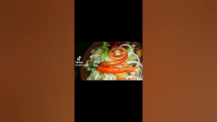 #happycustomer special easy cheesy kottu with chicken drumstick 🤤❤️ 1500/= LKR for two person