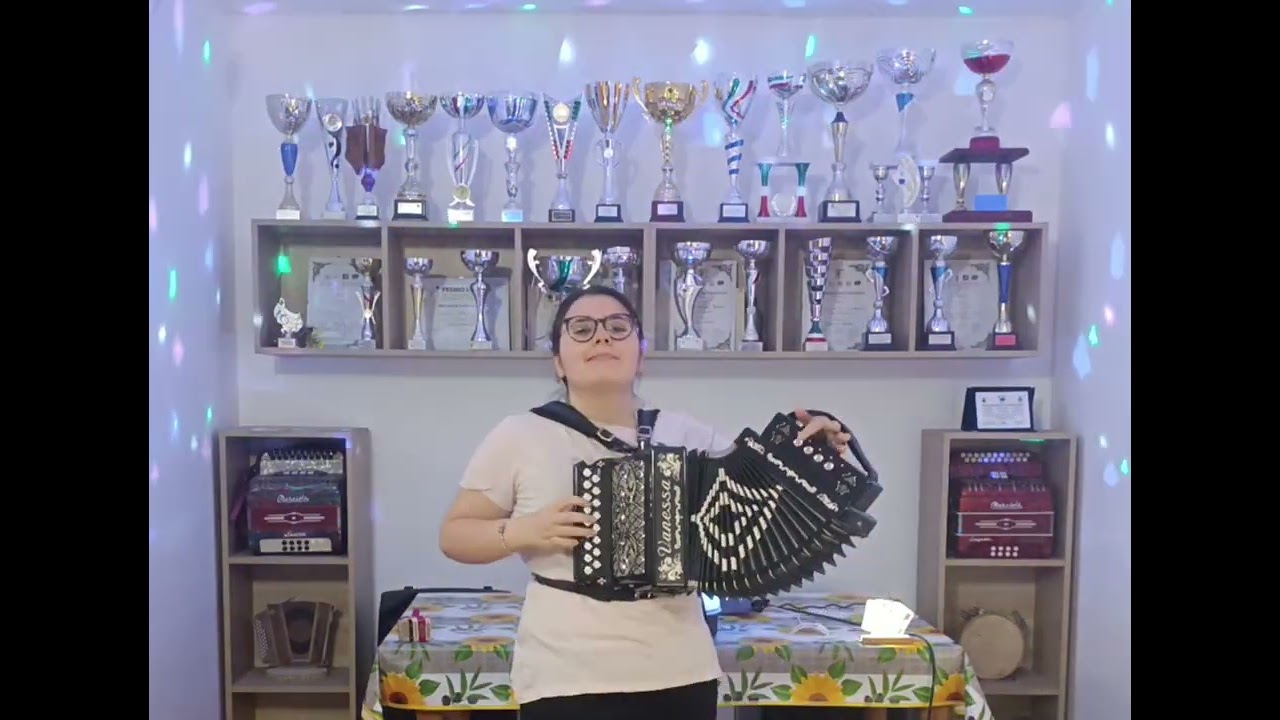 VOLO DEGLI ANGELI (valzer)Vanessa Bellucci - Organetto Campionessa italiana 2025 