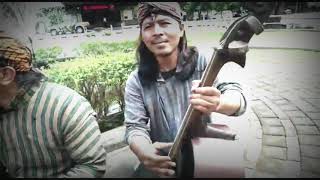 Download Lagu Solotigo'an ,klasik nglaras , musik ringkes , Keroncong jawa Sinom nyamat MP3 Download Lagu Solotigo'an ,klasik nglaras , musik ringkes , Keroncong jawa Sinom nyamat MP3