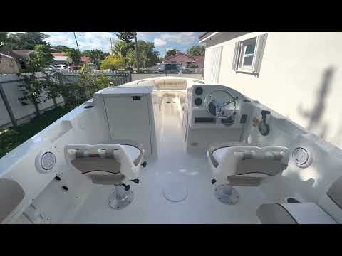 2019 Key West 203 DFS w/ Yamaha 150HP (ONLY 47Hrs!!!!) ***Miami,FL***