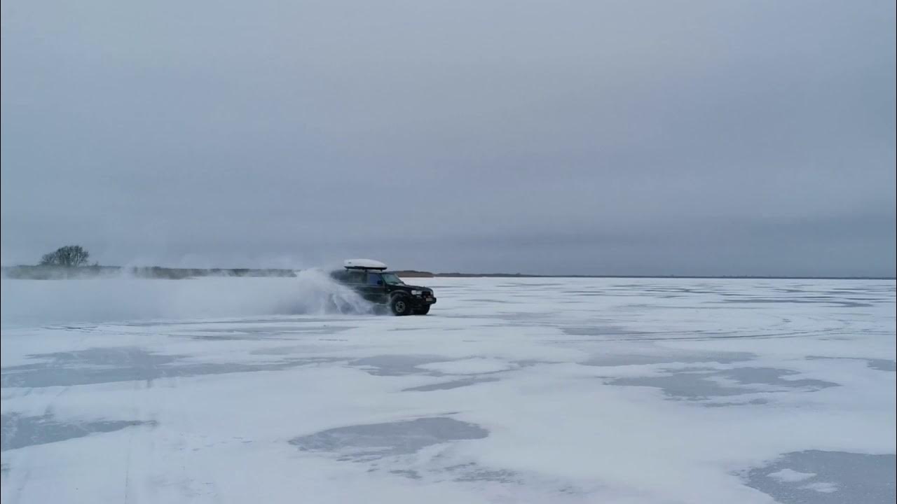 крузак ушел под лед