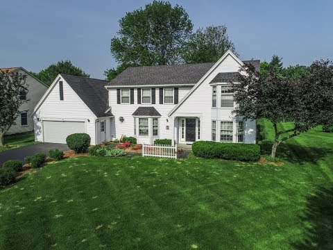 17 Caywood Lane, Fairport, NY home video tour