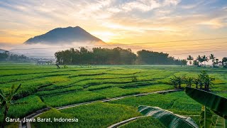 Musik Instrumental Pagi Hari | Suasana Sawah, Gunung & Embun Menenangkan untuk Relaksasi