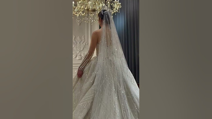 Amanda Novias luxury wedding dress collection 2022 amazing sparkling hand beading