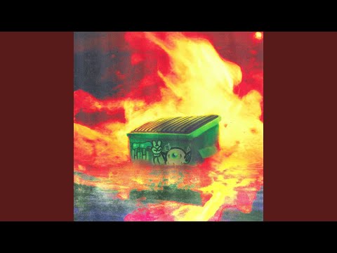 Space Between auf YouTube ansehen Space Between auf YouTube ansehen