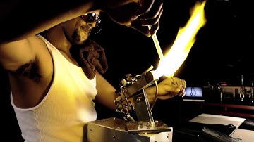 GLASSBLOWING - BdowN Makes a Pipe (Sherlock)