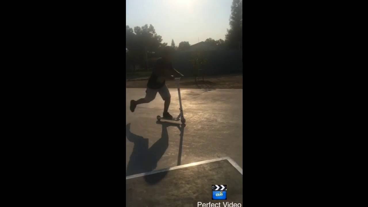 Cali Rojas Phonetage