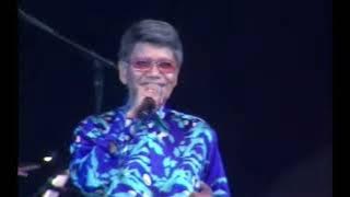 Ahmad Jais - Umpan Jinak Di Air Tenang