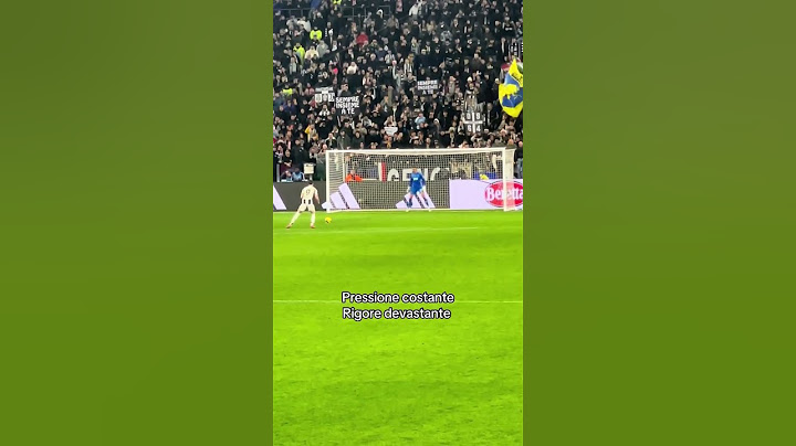 Fischi continui per Dusan Vlahovic dopo il rigore sbagliato..🤍🖤