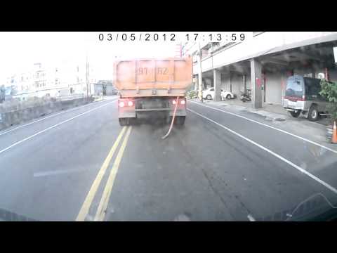 砂石車逼車