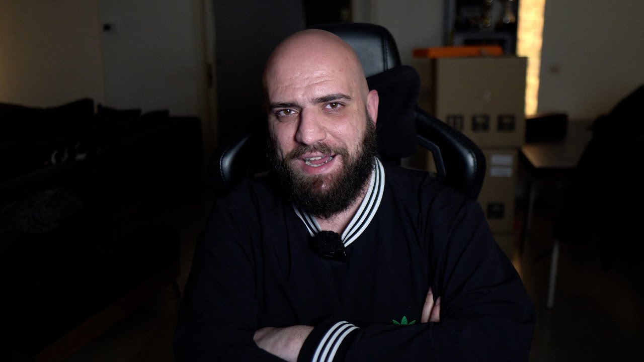 ΠΩΣ ΒΡΕΘΗΚΑ ΣΕ ΔΙΚΑΣΤΗΡΙΟ ΓΙΑ ΒΙΝΤΕΟ..