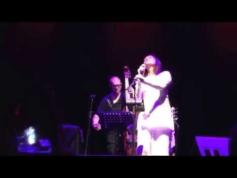 Anna Oxa -
