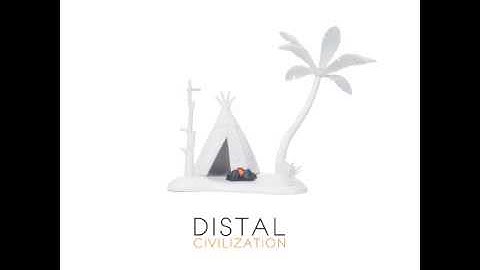 Distal - She Wears Pearls