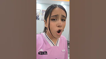 هيلين وهيفي شو رايكم 
